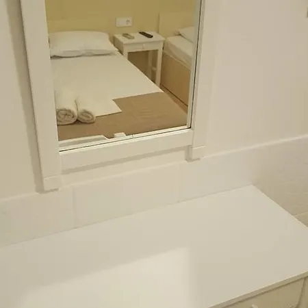 Enalio * Glífa